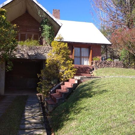 La Casona Del Lago Balneario Ipora Exterior photo
